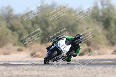 media/Nov-02-2025-CVMA (Sun) [[337aff29ab]]/Race 8-Formula Lightweight Twins Shootout/